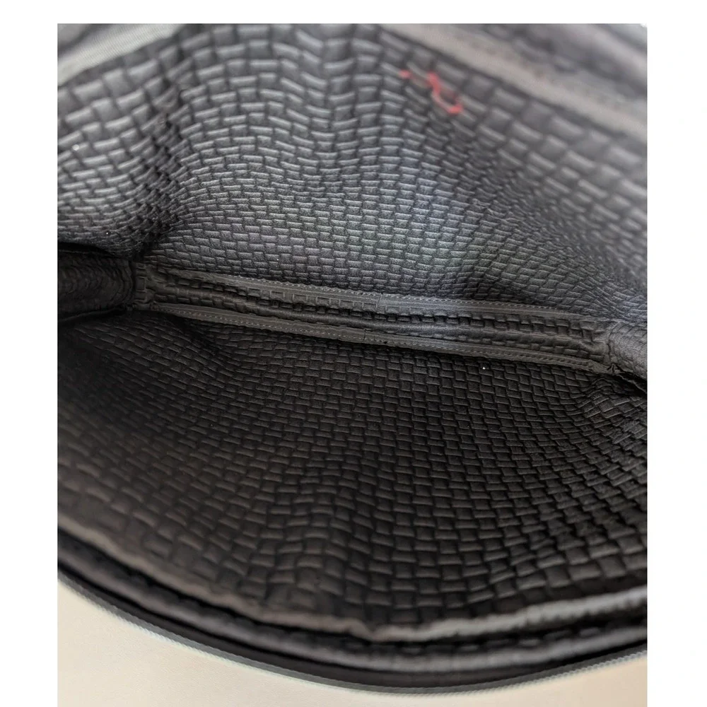 Tumi Black Ballistic Nylon Padded Laptop Sleeve Case Professional Tech Bag